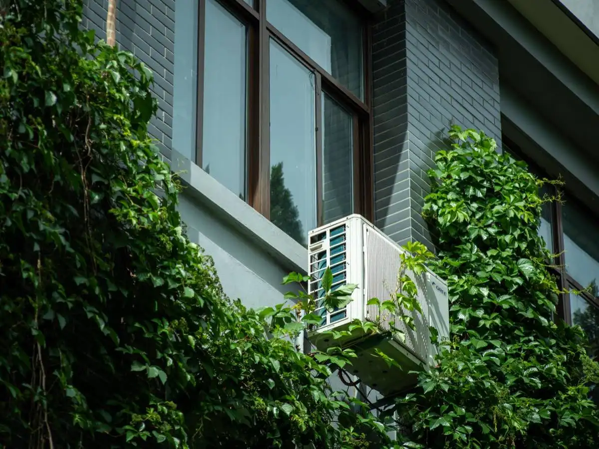 Energy-Efficient Glass Packages in Corona, CA